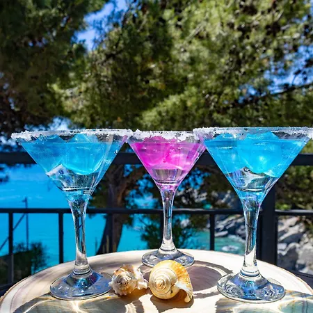 Caminia - Secret Oasis * Stalettì