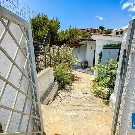 Caminia - Secret Oasis Ferienhaus *