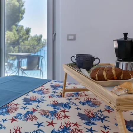 Caminia - Secret Oasis Stalettì