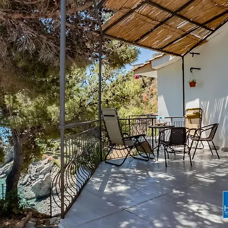 Caminia - Secret Oasis Holiday home *