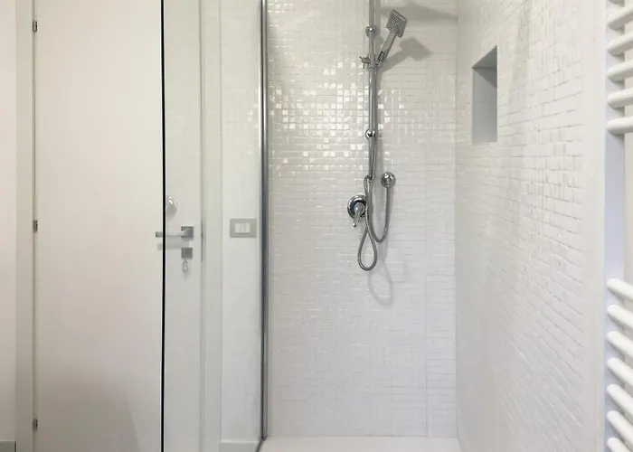 Caminia - Secret Oasis Stalettì